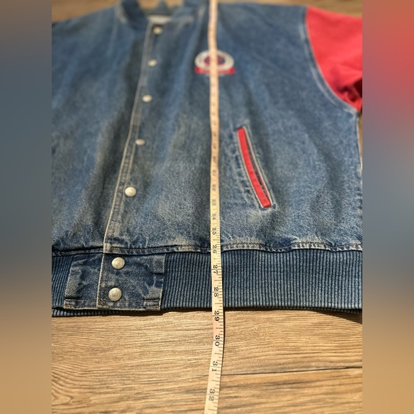 Vintage denim Jean jacket “Canadian Airlines International” - Picture 12 of 15